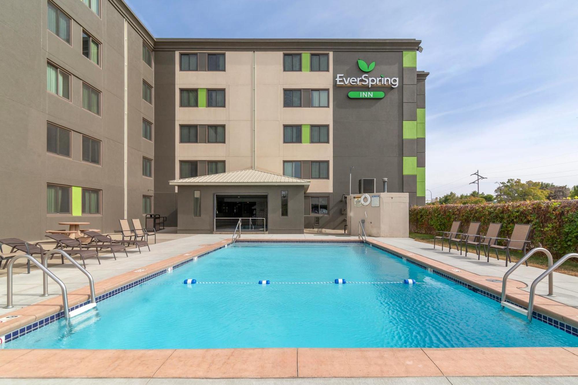 Everspring Inn บิสมาร์ค ภายนอก รูปภาพ